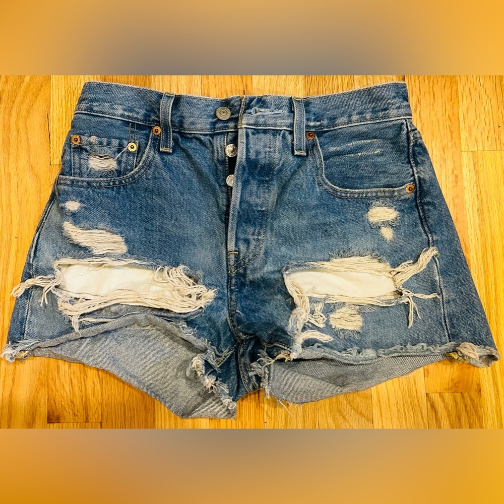 Women’s 501 jean shorts